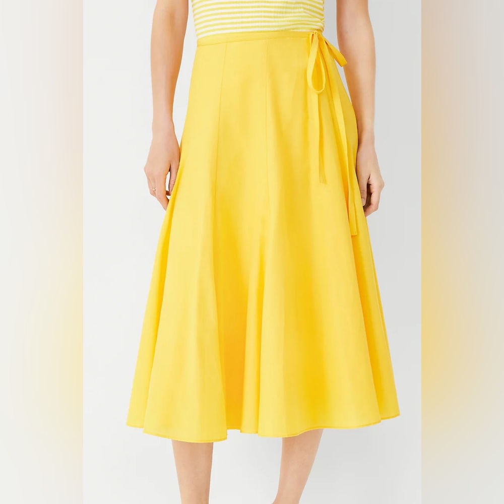 Ann Taylor Vibrant Yellow A-Line Skirt